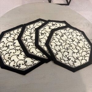 4-Park Designs Sussex Placemats